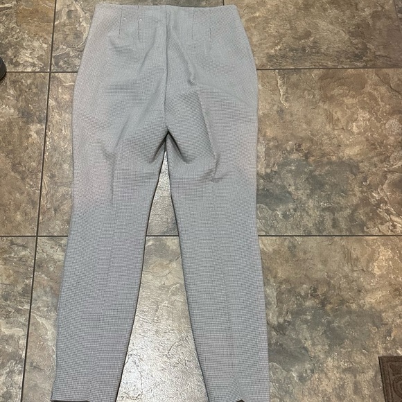 WHBM skinny tapered tiny plaid grey black 0S zip button side closure - Picture 4 of 10